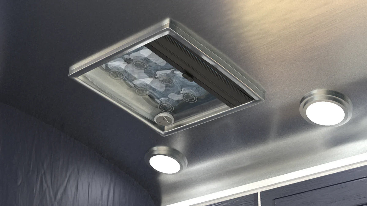 AIRSKIRTS AirLight inflatable RV skylight insulator
