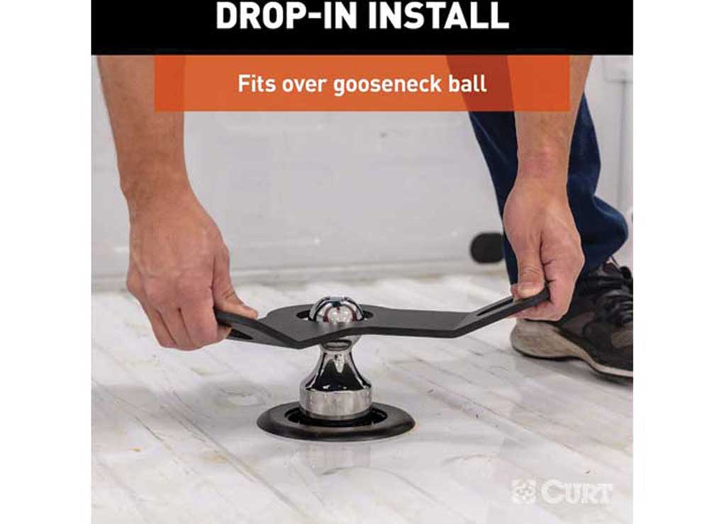 CURT CrossWing Safety Chain Assembly with Gooseneck Anchor Plate | 16614