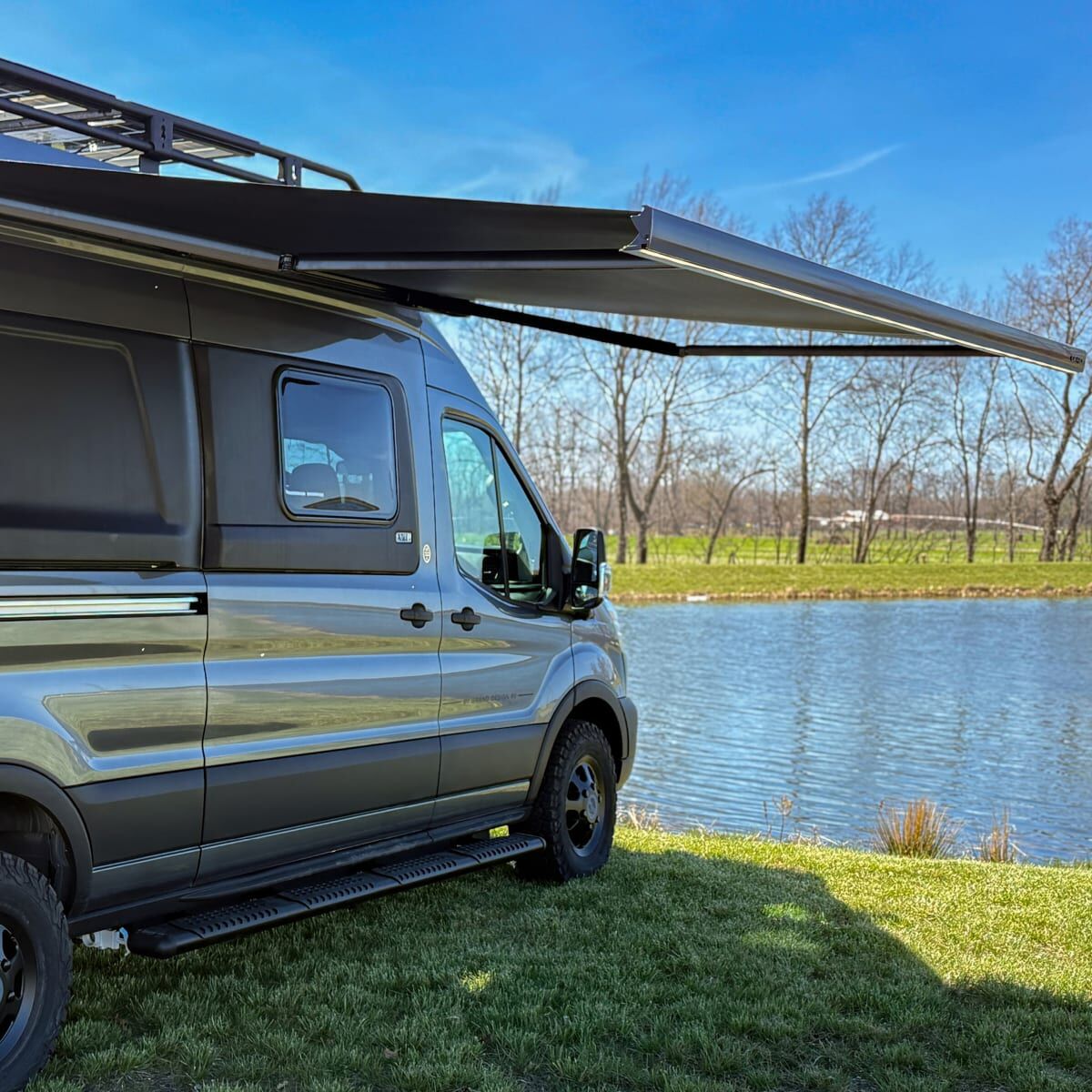 Girard GG 750 Solar Fabric RV Awning | Black | Right-Hand Motor