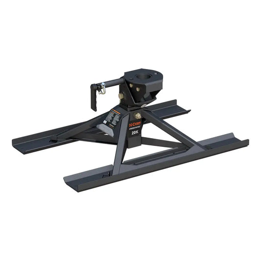 CURT CrossWing 20K 5th Wheel Hitch | 16051 | Gooseneck with Bed Protectors