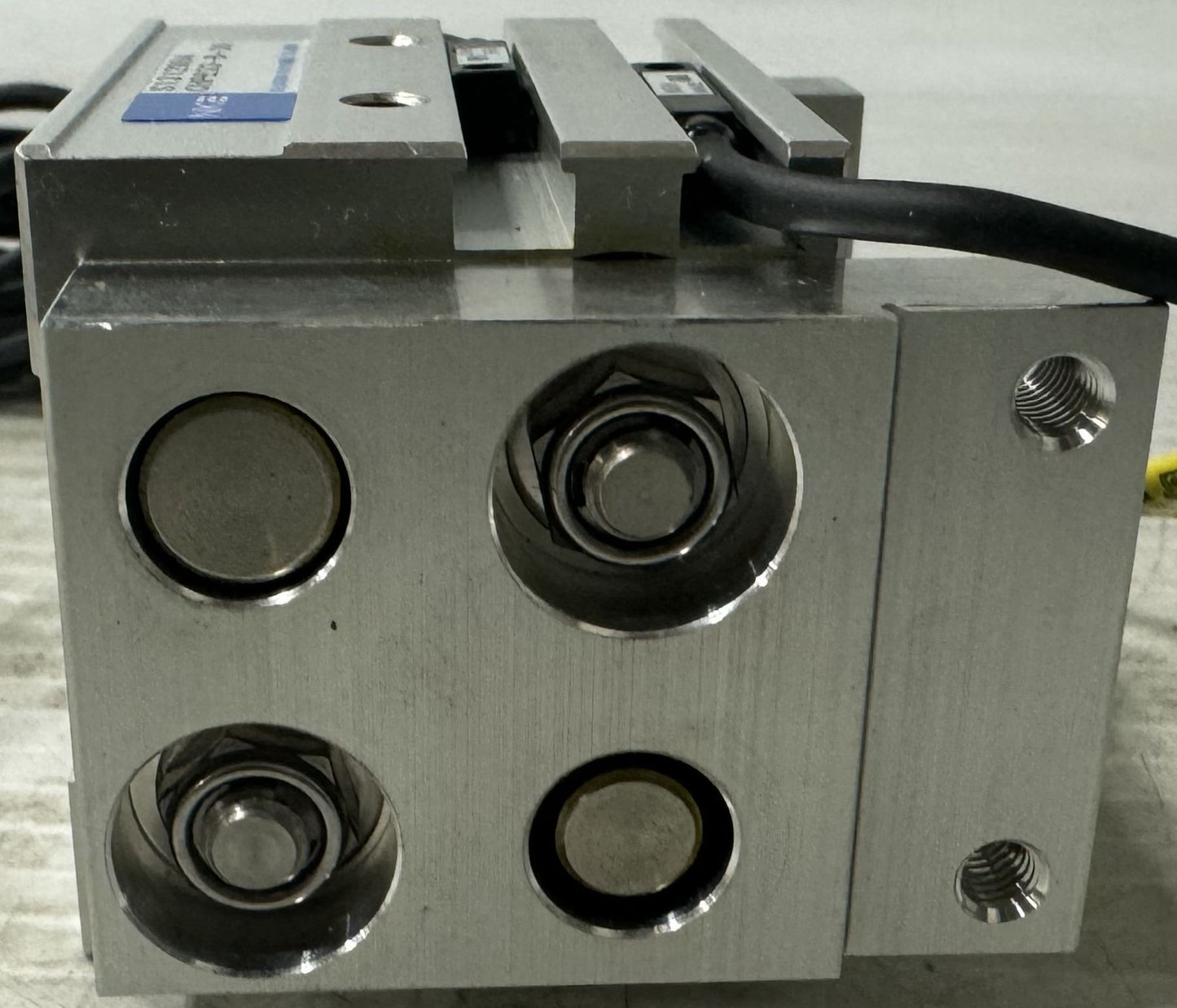 NKE CHP233-B-30 / CHP233B30 Air Chuck Parallel Square Type