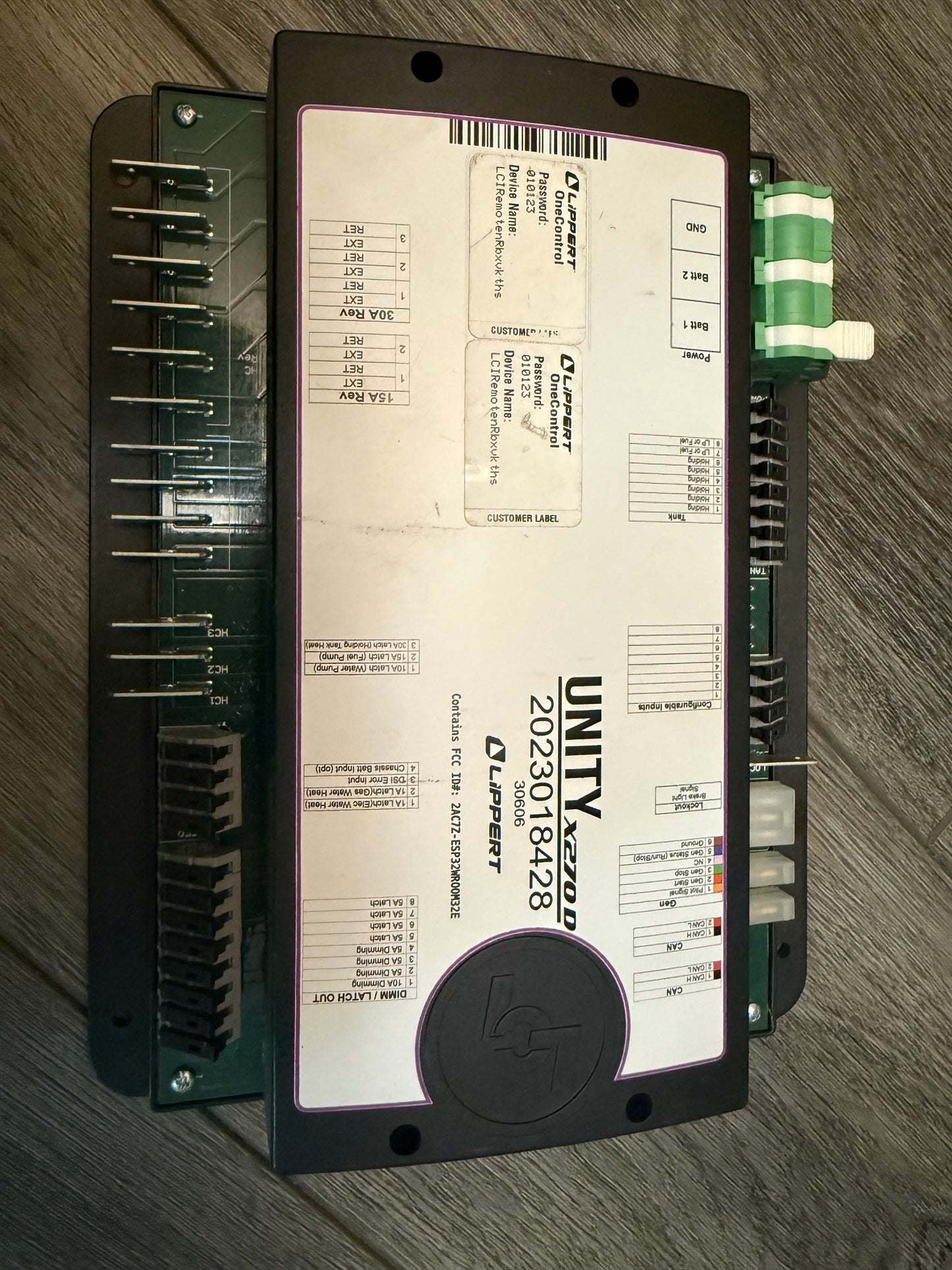 LIPPERT OEM 2023018428 ONE CONTROL UNITY X270D MODULE 30606 2*