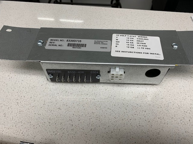 Coleman-Mach 8330D735