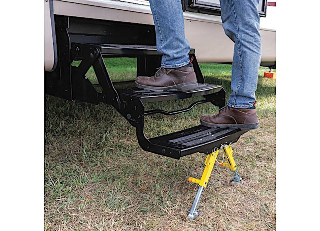 Lippert | Solid Stance Step Stabilizer Kit | 2020109777