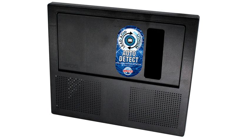 WFCO | Lithium Battery Power Center | Auto-Detect | WF-8945-AD | 45 Amp