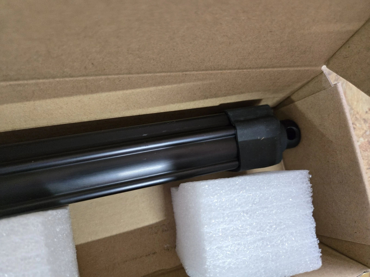 LAVANTURE LEA20-276-95PCBT POWER ROOF ACTUATOR FOR FOREST RIVER POP UP CAMPERS