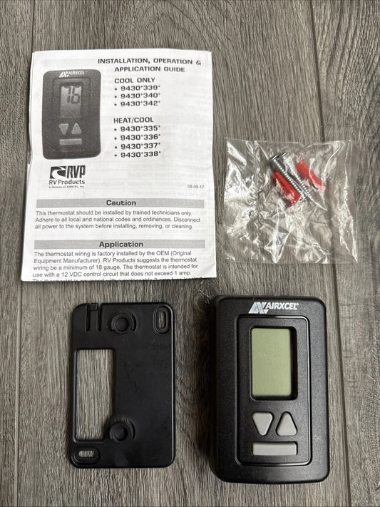 AIRXCEL 9430A338 887841 HEAT/COOL DIGITAL WALL THERMOSTAT w/ WALLMOUNT & HARDWARE