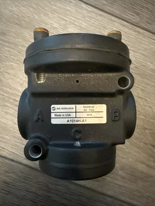 NORGREN A1012H-A1 Directional Control Poppet Valve M18 300 PSIG 1/4″ NPT Ports